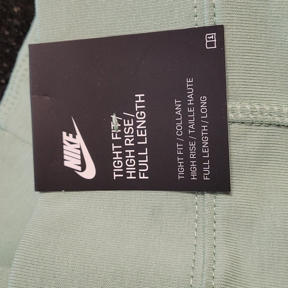 Nike Air Leggings - Picture 7 of 11